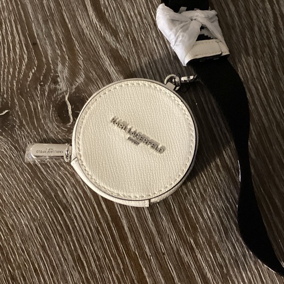 Karl Lagerfeld Crossbody White Bag with Red and Pink Hearts Valentine Edition - Picture 5 of 8